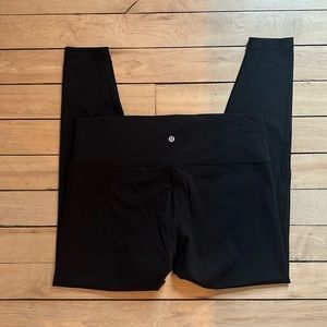 Lululemon Wunder Under high rise legging Size 16 MINT CONDITION Black
